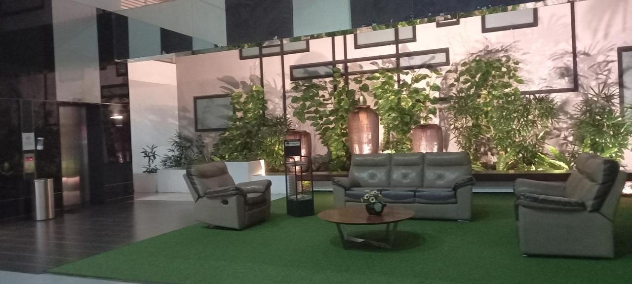 Yemala Suites At Skyloft - Johor Johor Bahru Zewnętrze zdjęcie